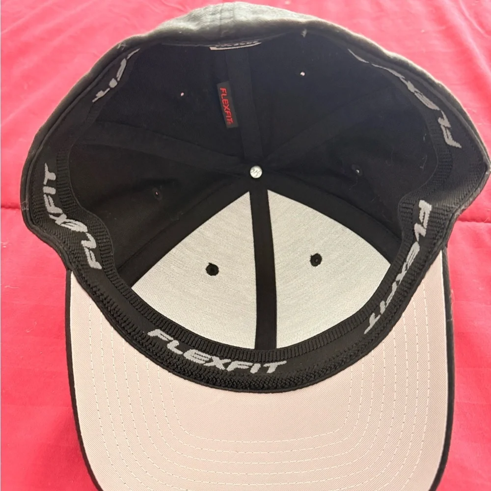 Black Baseball Cap - Picture 3 of 3